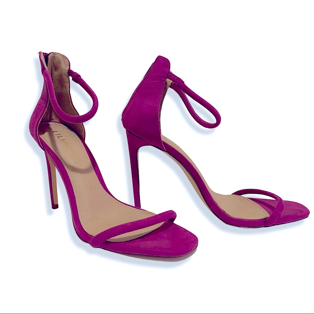 Pink Heeled Sandals 🌺